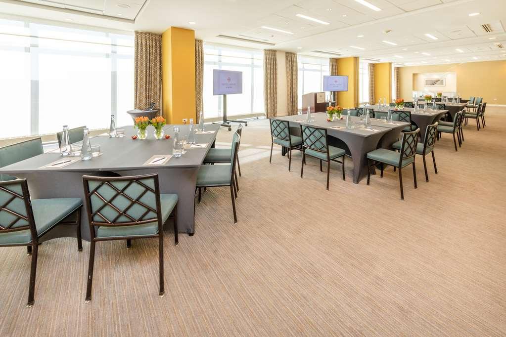 Hotel Arista Naperville Interno foto
